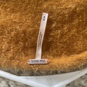 Free people sweater